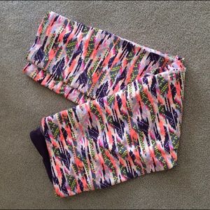 Victoria's Secret workout printed leggings.